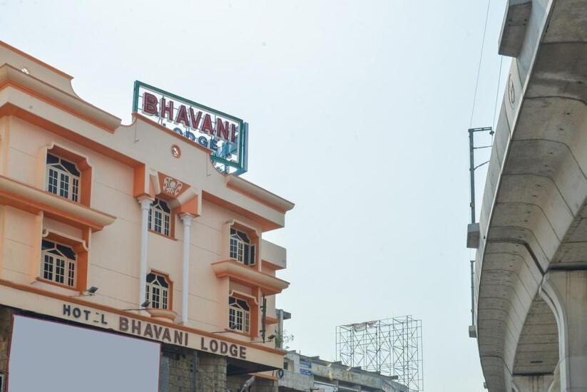 Hotel Bhavani Lodge Hyderabad Exterior photo